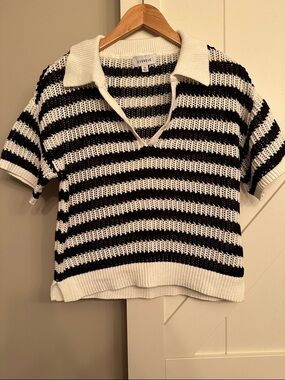 Evereve Black and White Striped Open-Knit sweater top